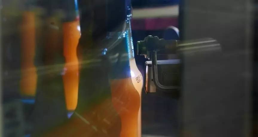 陆续式喷墨喷码技术利用示意