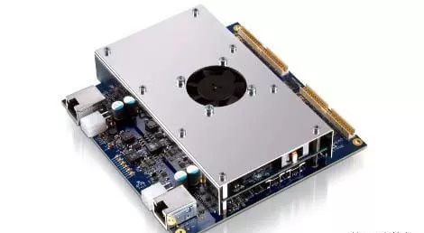 G508080890 带金属罩、电扇和接口的电路板组件