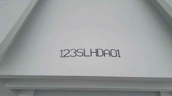 image.phpurl0JjAZavZae 灰色板件上的玄色123SLHDA01字符