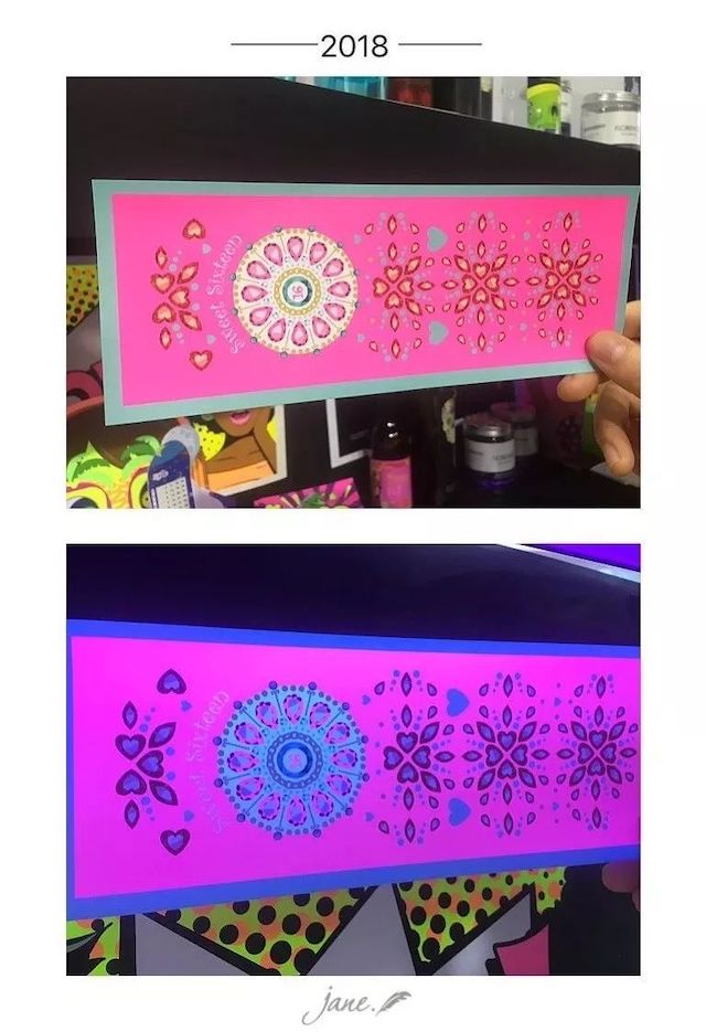 粉色斑纹印品在两种光照下的对照照片